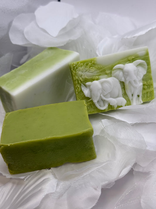 Aloe Cucumber Brightening Bar
